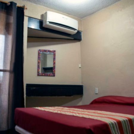 Isabel Suites Zihuatanejo Eksteriør bilde