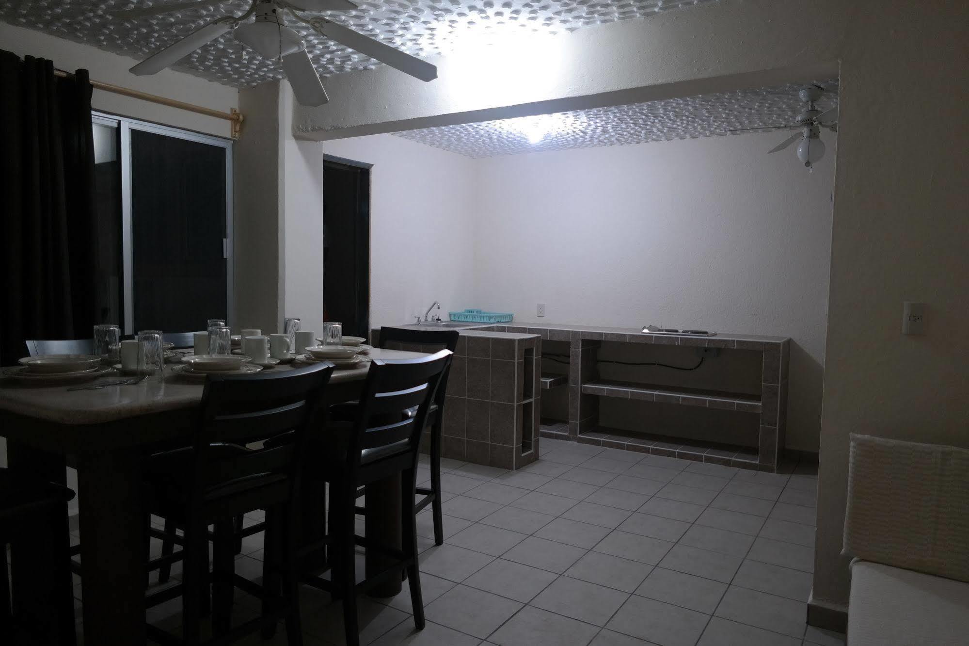Isabel Suites Zihuatanejo Eksteriør bilde