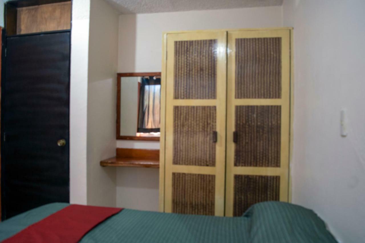Isabel Suites Zihuatanejo Eksteriør bilde