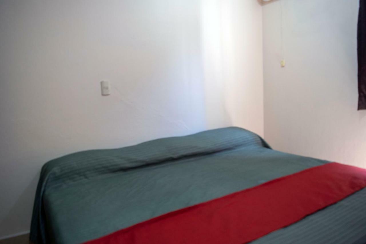 Isabel Suites Zihuatanejo Eksteriør bilde