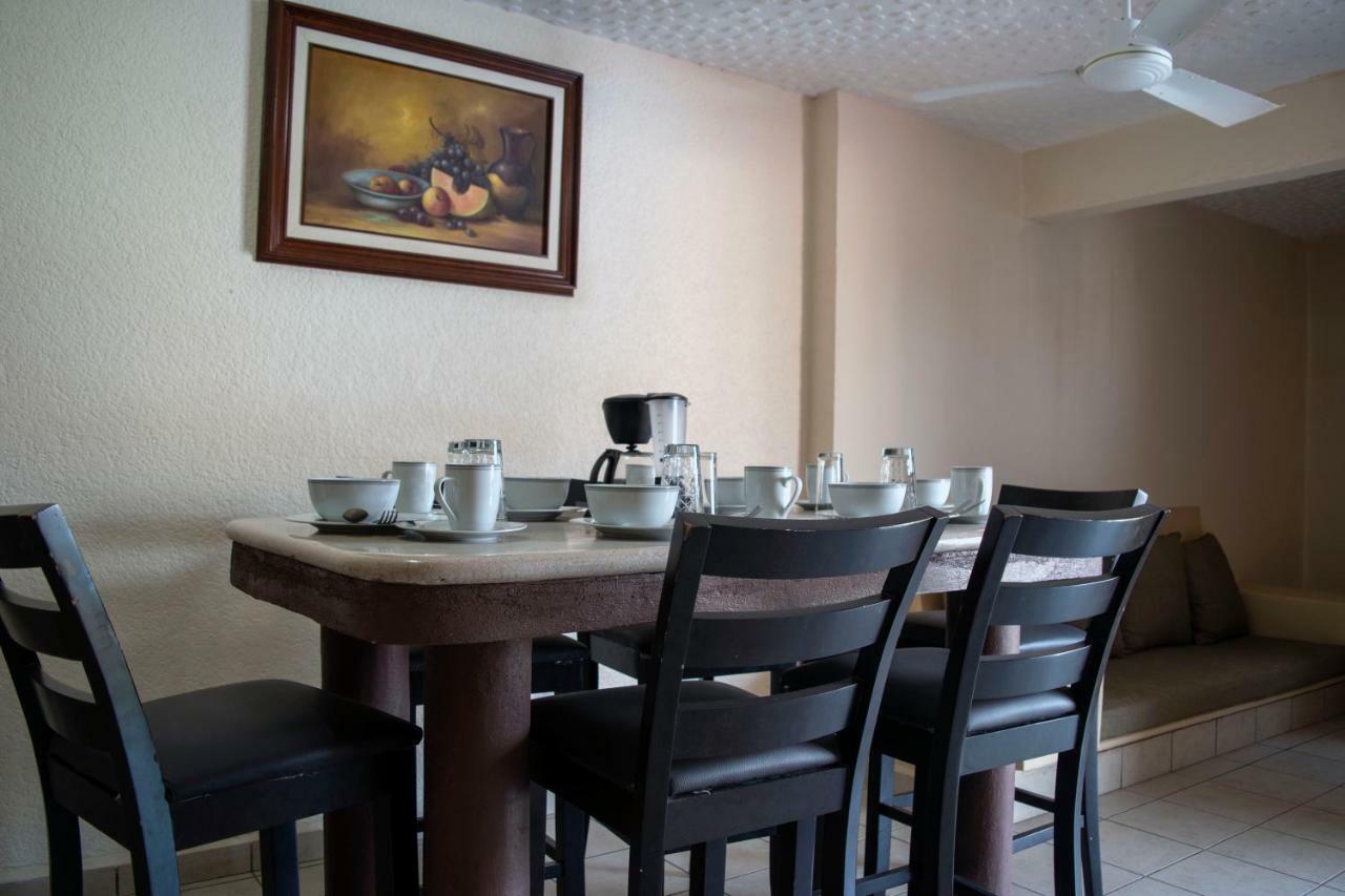 Isabel Suites Zihuatanejo Eksteriør bilde